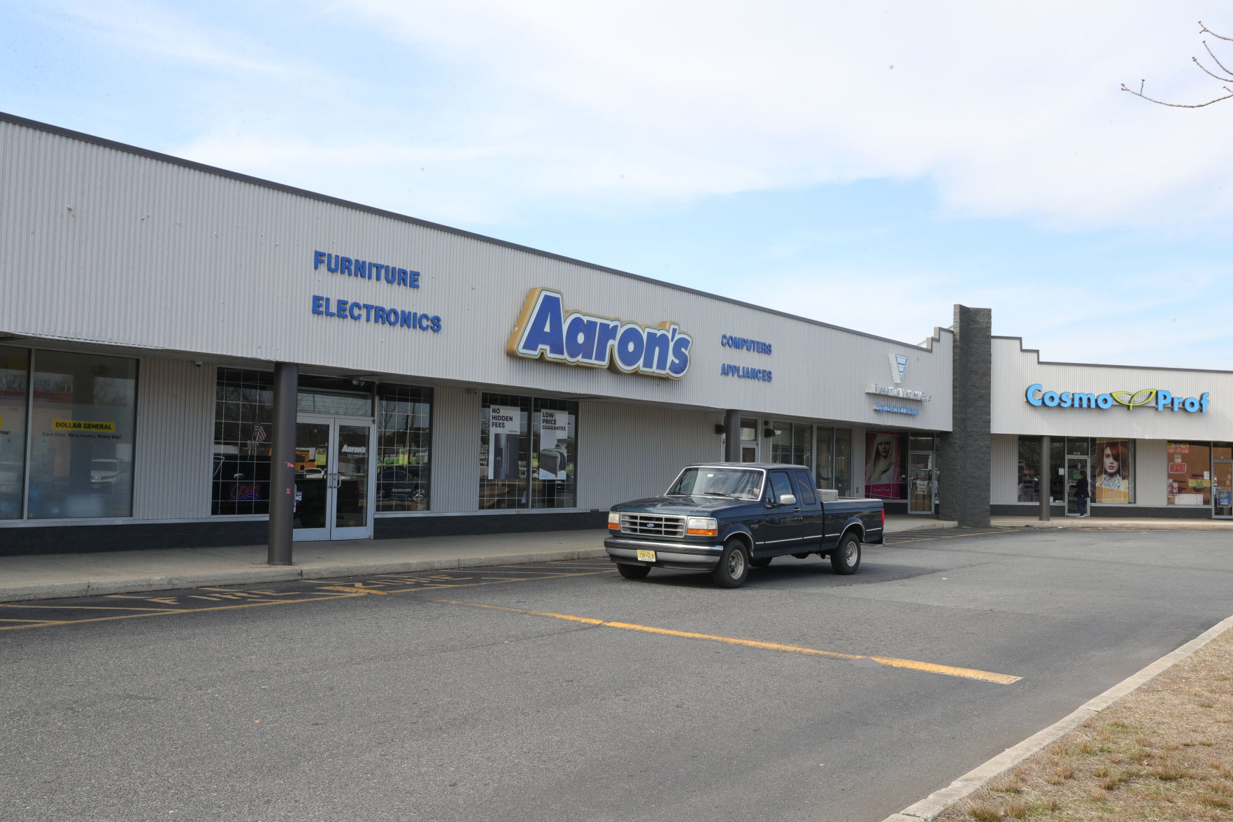 Egg Harbor Township Shopping Plaza